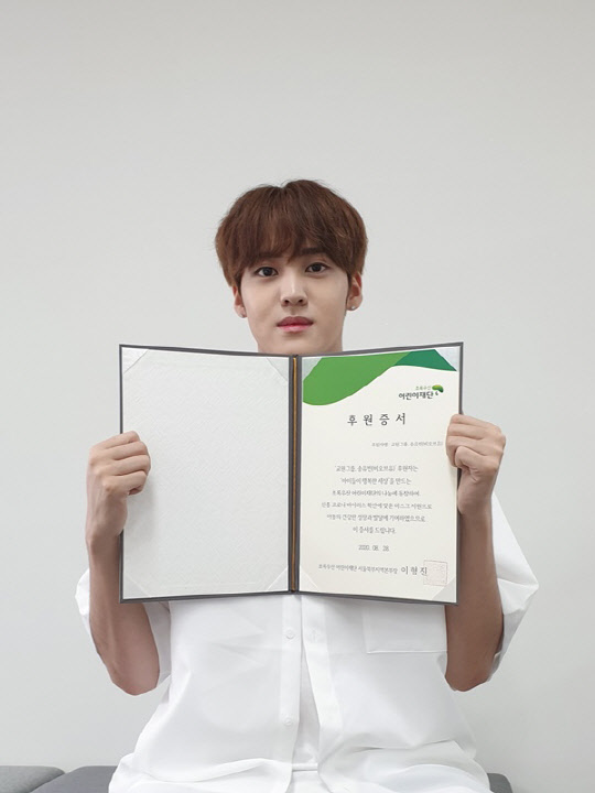 더뮤직웍스 제공